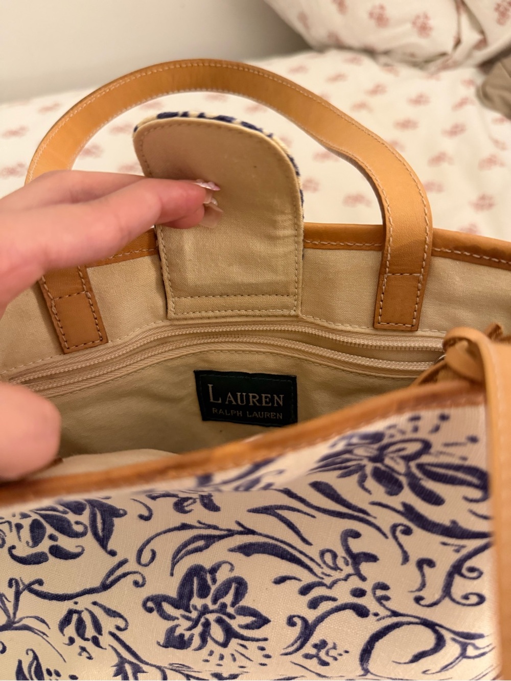 Ralph Lauren Blue Floral Wicker Bottom Canvas Tote Bag - Picture 3 of 3